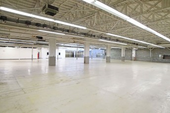 Bloomington warehouse for rent
